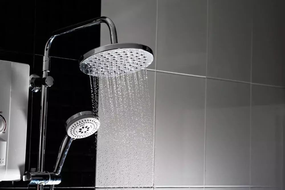 Evite Multas e Problemas Sanitários: Serviço Profissional de Limpeza de Caixa d’Água para Hotéis